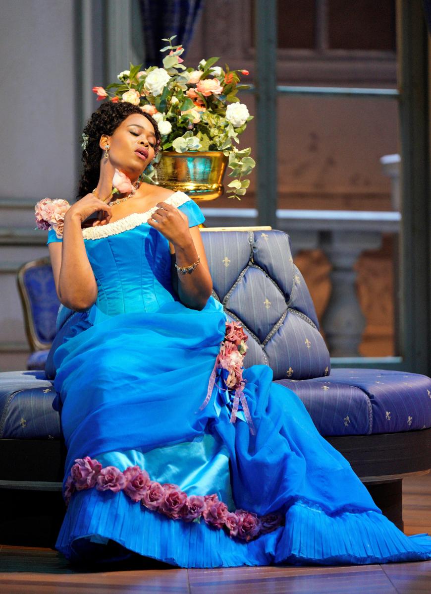 Pretty Yende as Violetta