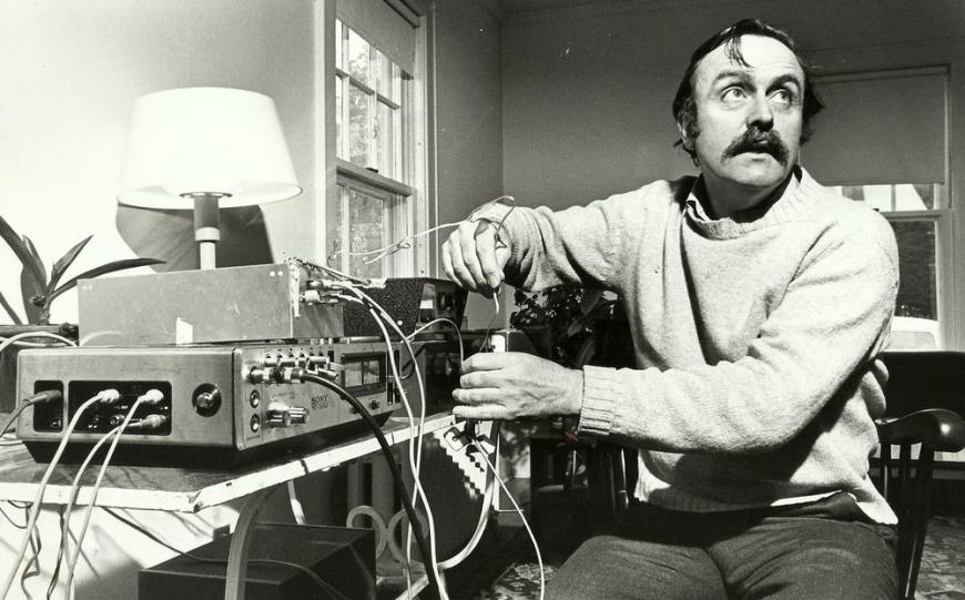 Alvin Lucier