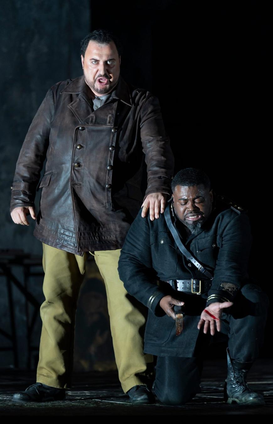 Russell Thomas with George Gagnidze