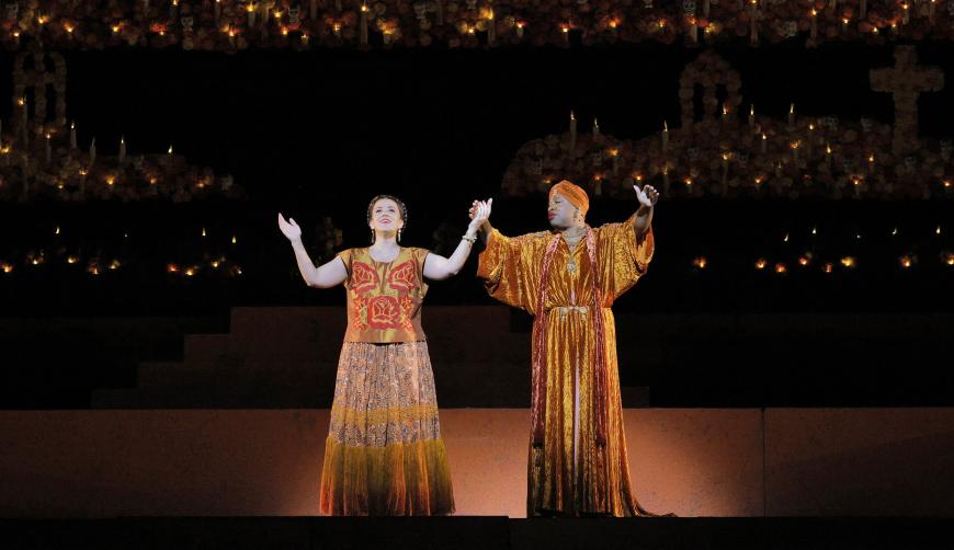 Daniela Mack as Frida Kahlo and Key’mon W. Murrah as Leonardo