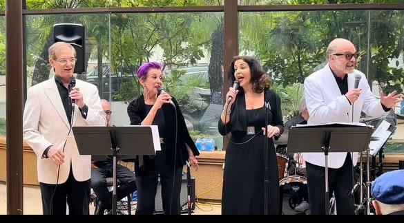 The Singers in Law