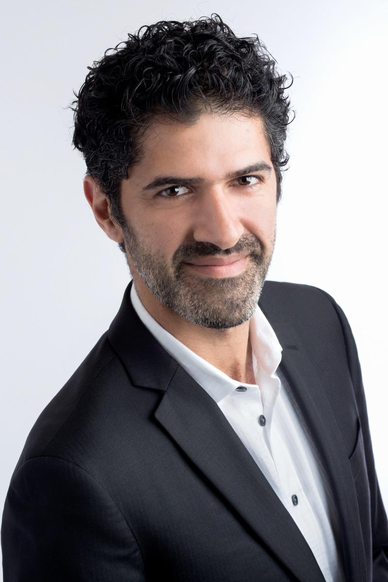 Omid Zoufonoun