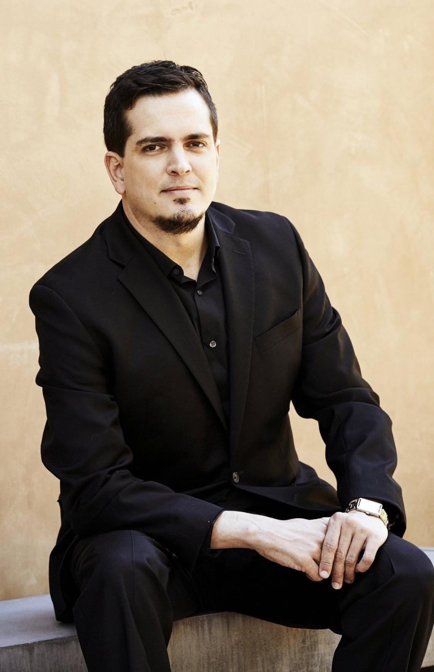 Carlos Izcaray