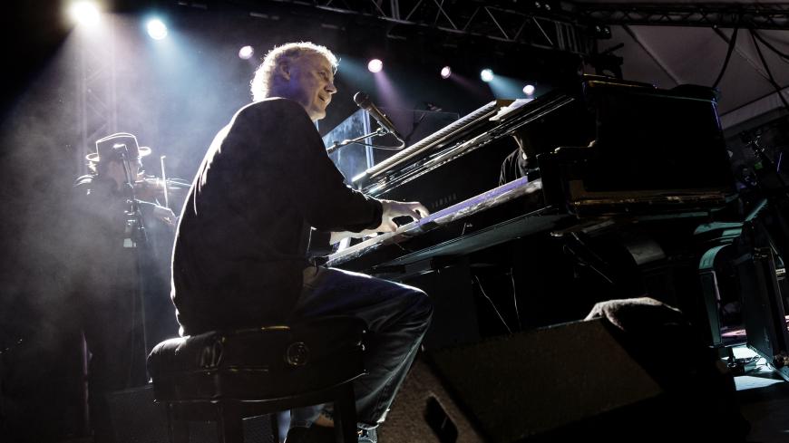 Bruce Hornsby