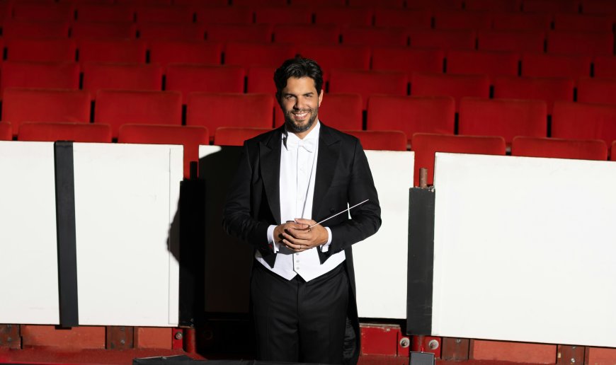 Domingo Hindoyan