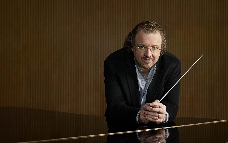 Stéphane Denève