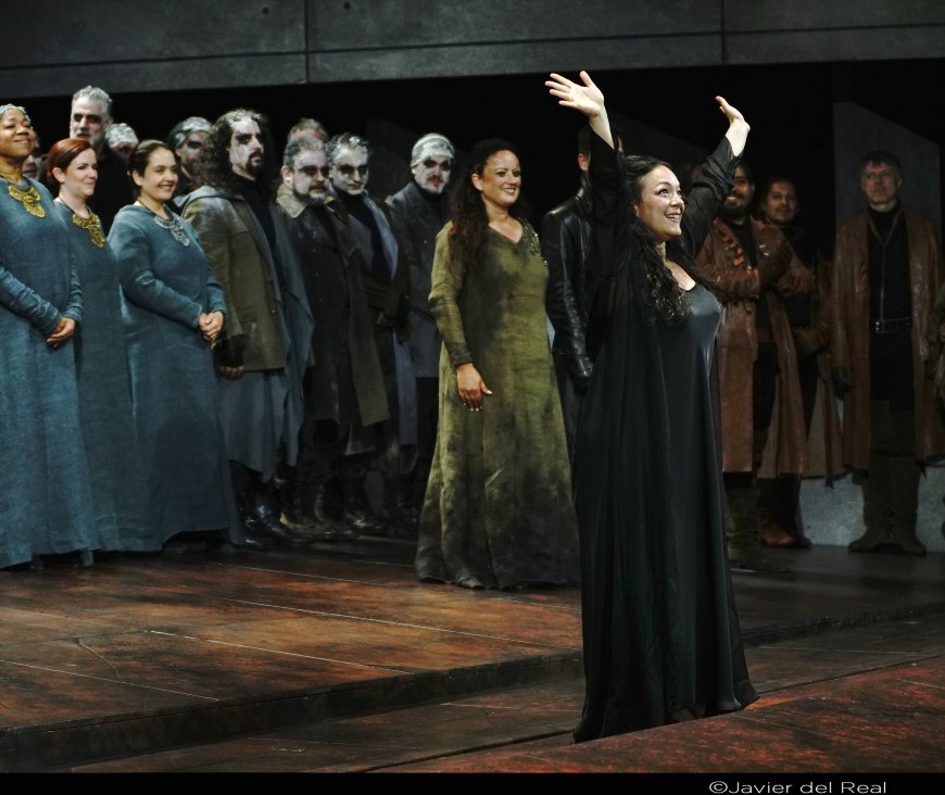 Buratto in Il Trovatore at Teatro Real | Credit: Javier del Real