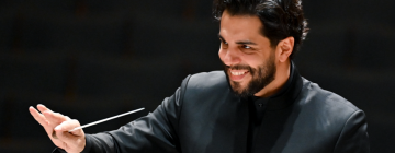 Domingo Hindoyan