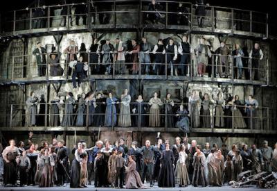 sfo_chorus_troyens.jpg