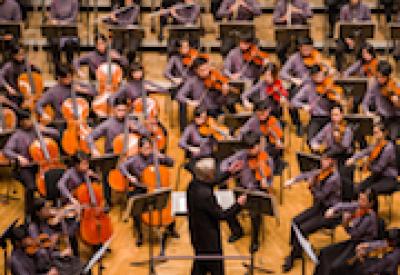 The Asian Youth Orchestra conducted by Richard Pontzious