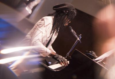 O1C_M_Lamar2.jpg