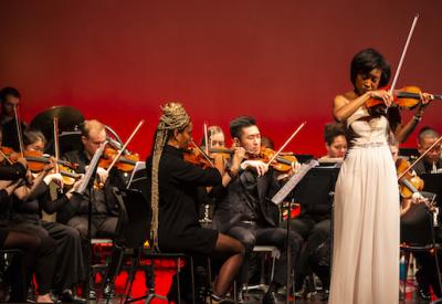 KellyHallTompkins_withUrbanPlaygroundChamberOrchestra_FromSongCameSymphony3.jpg