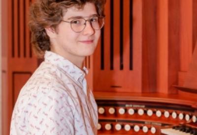 chase_olson_headshot_cropped.jpg