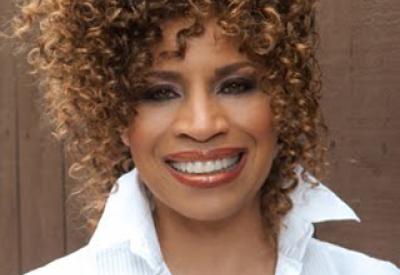 clairdee_jazz_vocalist_at_cetrella.jpg