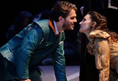 romeoandjuliet_1_2040x1200.jpg