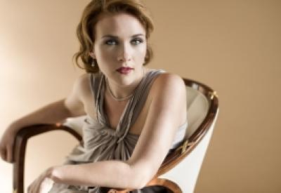 vocal-recital-sasha-cooke_sitting_may31_san-francisco_1000x575.jpg