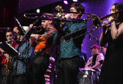 2019horns-min-320.png