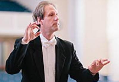 paul_flight_chora_nova_artistic_director.jpg