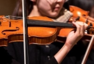 19-20-performance-calendar-violin.jpg