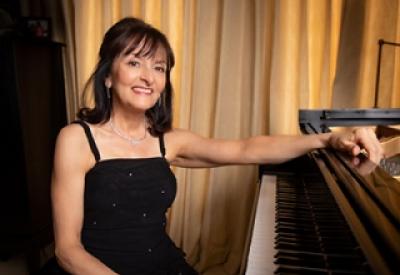 louise-costigan-kerns.jpg