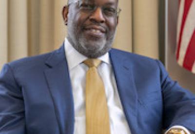 bernard_tyson_180.jpg