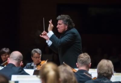 giancarlo_guerrero_large.jpg