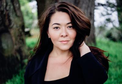 kindra_scharich_header1.jpg
