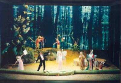 cal-performances-mark-morris-platee-1-bill-cooper-400x277.jpg