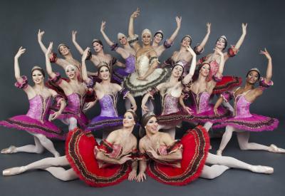 Les Ballets Trockadero de Monte Carlo perform Friday–Saturday, February 4–5, 2022 (credit: Sascha Vaughan)