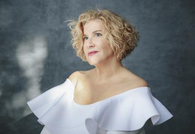 Photo, Heidi Moss Erickson, Soprano