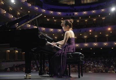 Rachel Cheung at the Van Cliburn. Photo by Ralph Lauer. 