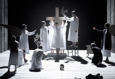 Interlude before “Salve regina,” the last scene of Francis Poulenc’s Dialogues of the Carmelites