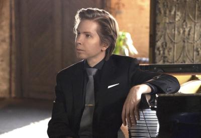 Juho Pohjonen performs in Palo Alto for Steinway Society