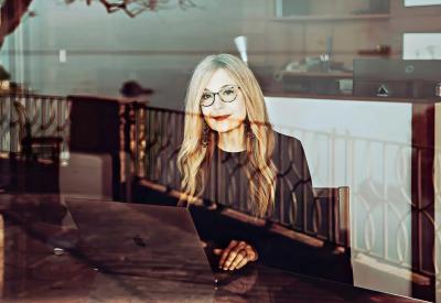 Laura Schwendinger