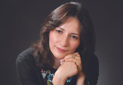 Musician Ghazaleh Faylinejad is shown.