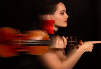 Violinist Abigél Králik
