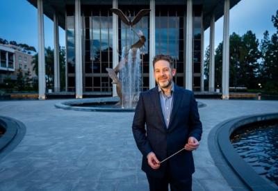 Brett Mitchell, Pasadena Symphony Music Director