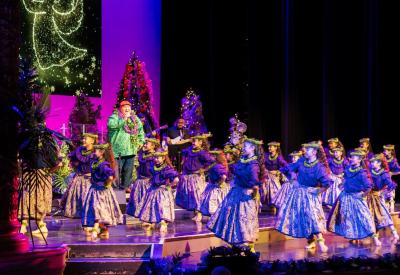 2025 GRAMMY-Nominated Kalani Pe'a Brings Hawaiian Xmas Tour to LA