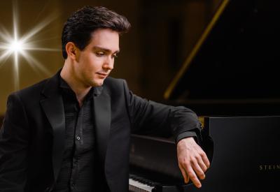 Talon Smith, pianist & composer