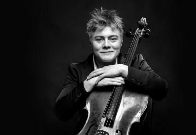 Cellist Jonathan Swenson. 