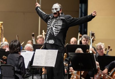 Conductor, "Spooky" Peter Jaffe leads Symphony San Jose in Symphonic Spooktacular for Halloween.