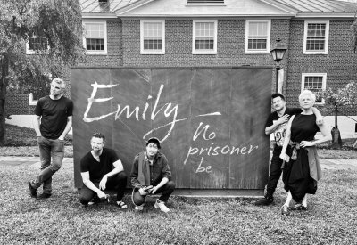Emily – No Prisoner Be