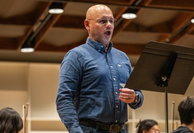 David Guzmán as El Caminante