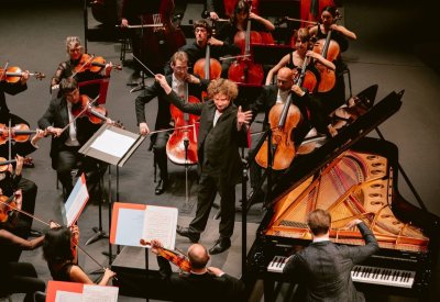 Santu Matias Rouvali, Philharmonia Orchestra