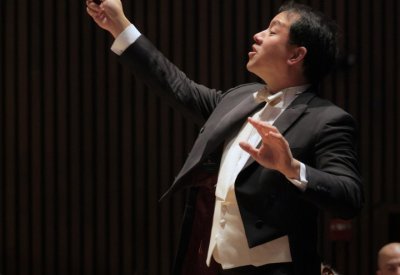 Ming Luke conducting the BCCO