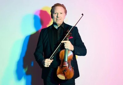 Daniel Hope, Music Director and Concertmaster