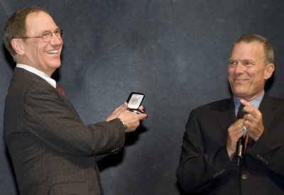 Kip Cranna receives SF Opera Medal