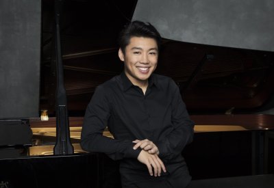 Photo of George Li by Simon Fowler courtesy of the artist and Steinway Society-The Bay Area. 