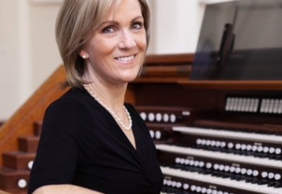 Elizabeth Forsyth, organist