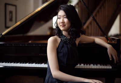 Photo of Sophia Liu by Frances Marshall courtesy of the artist and Steinway Society-The Bay Area.